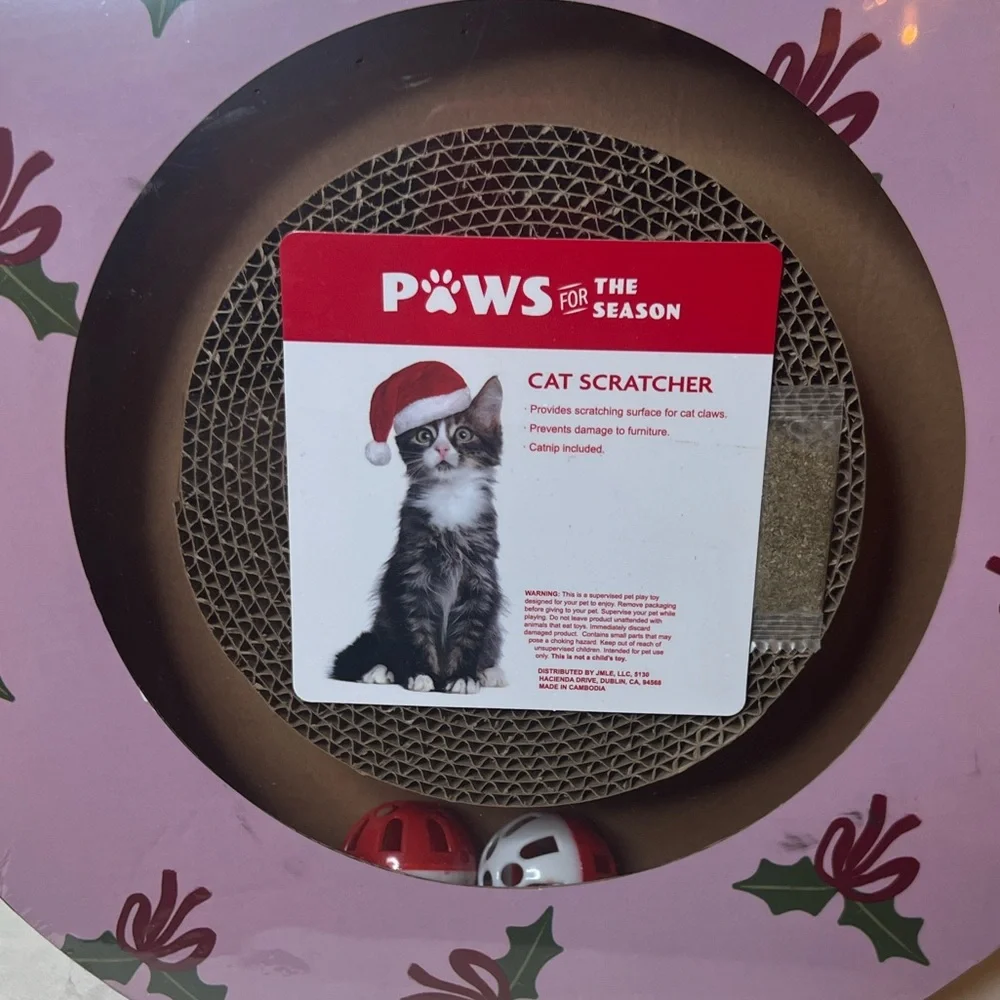 Holiday Cat Scratcher • PAWS‎ for the Season • NWT